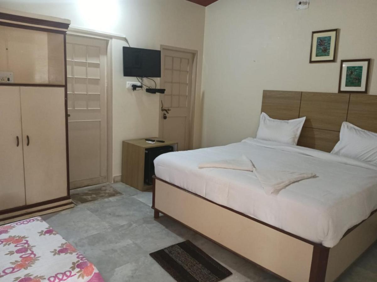 Chandan Resort Пури Екстериор снимка