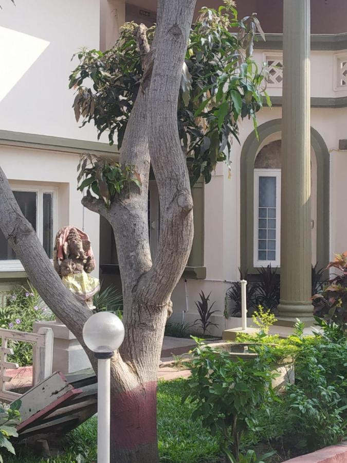 Chandan Resort Пури Екстериор снимка